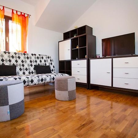 Apartment Kika Пула Екстер'єр фото