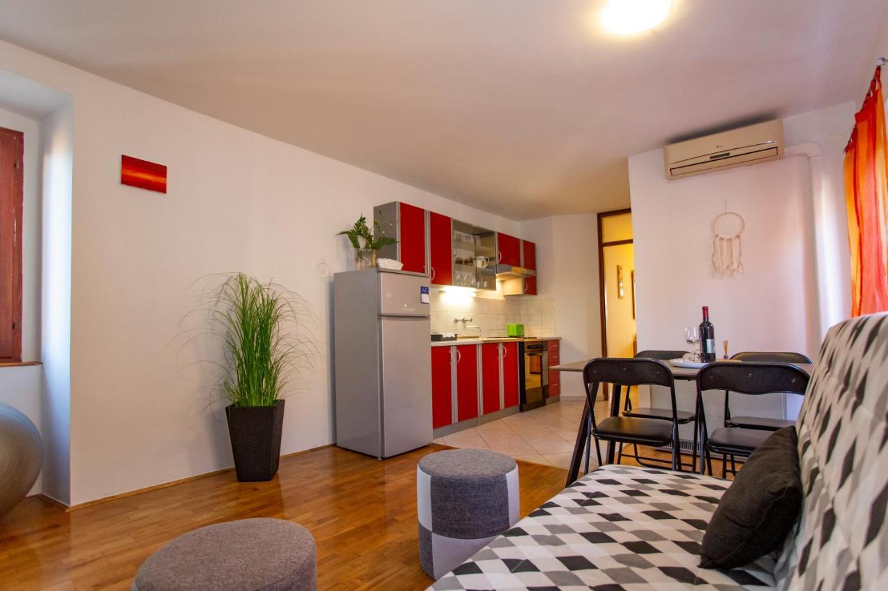 Apartment Kika Пула Екстер'єр фото