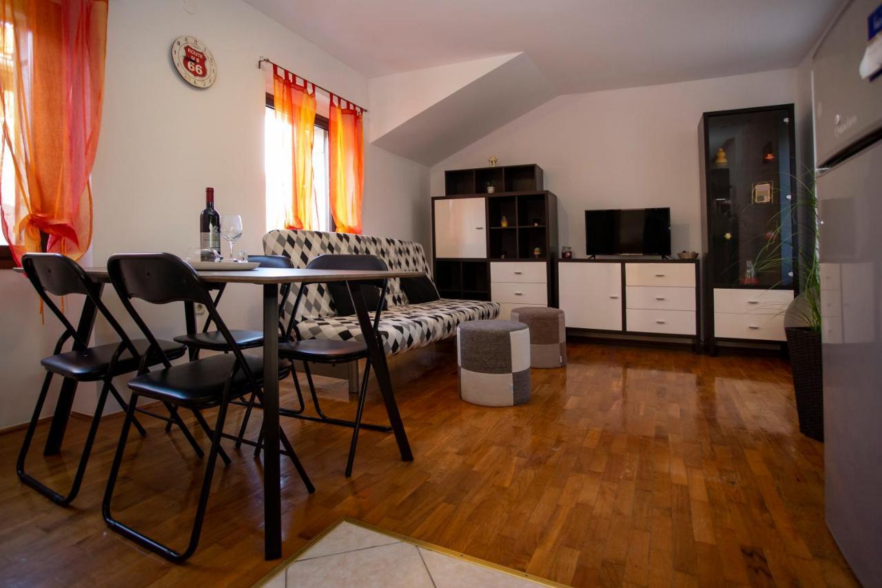 Apartment Kika Пула Екстер'єр фото