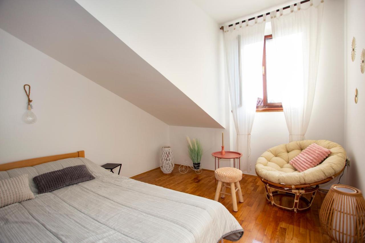 Apartment Kika Пула Екстер'єр фото