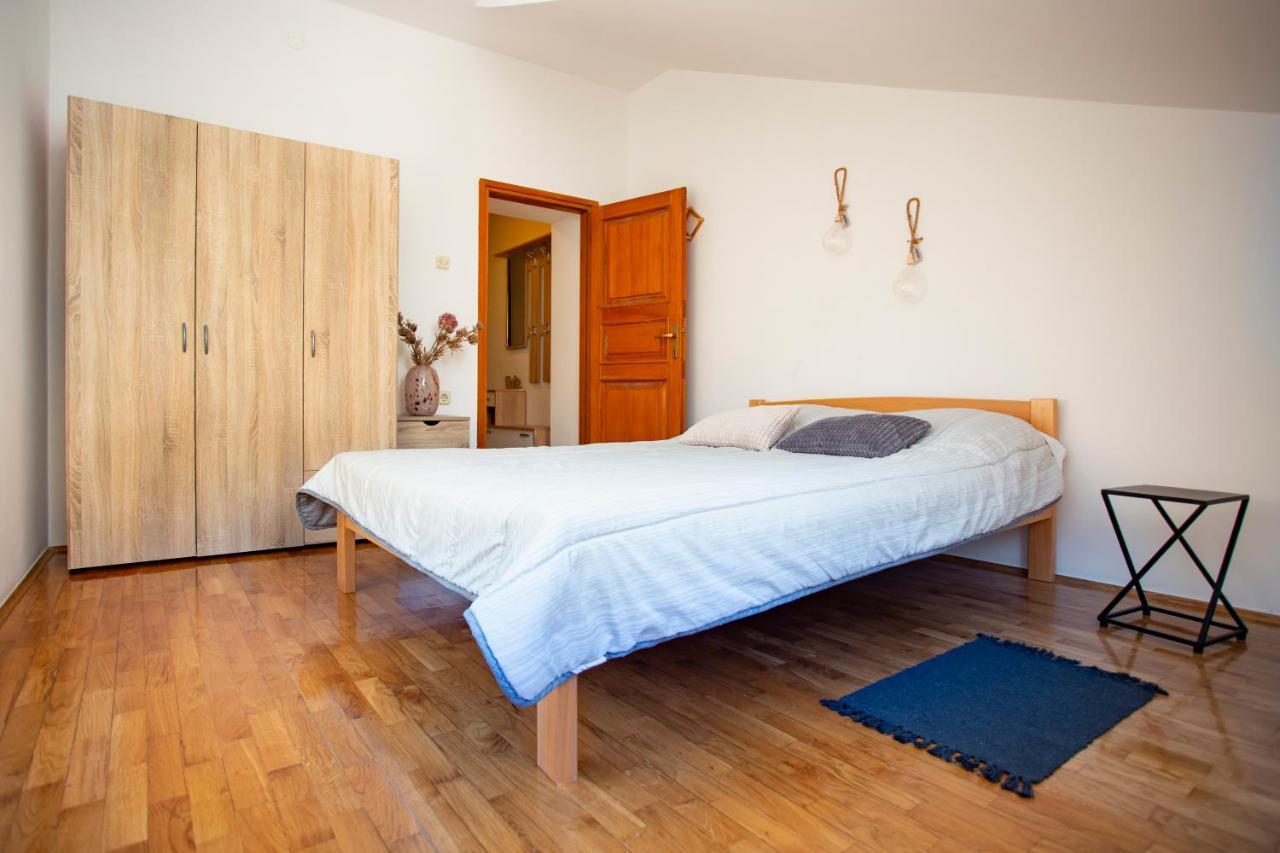 Apartment Kika Пула Екстер'єр фото